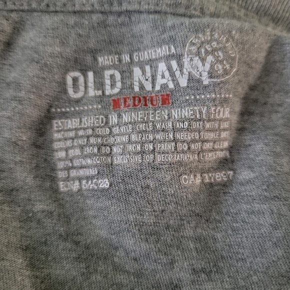 Old Navy Quality of life T-shirt size M - Picture 7 of 8
